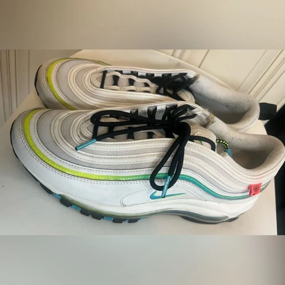 Nike Air Max 97 WW Men's Size 10.5 White/Blue Fury-Volt-Black CZ5607 100 RARE!